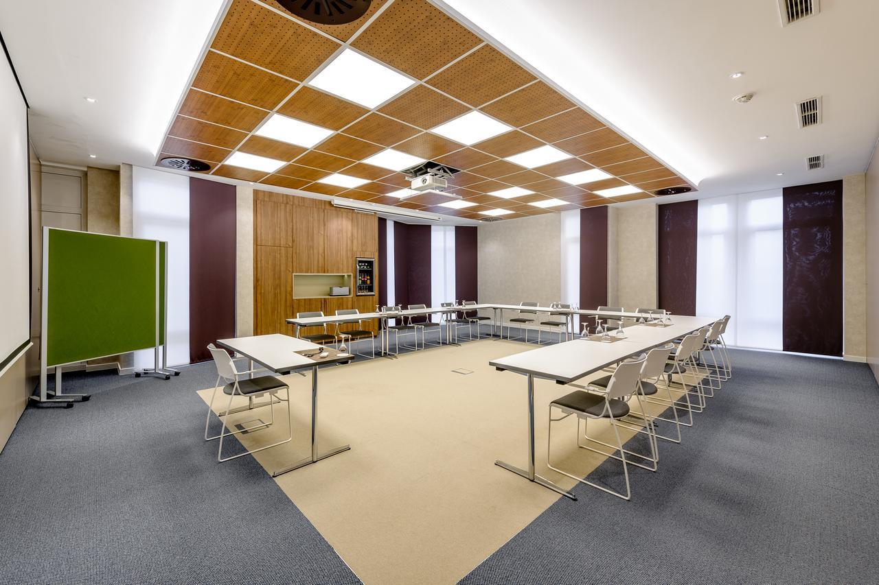 斯图加特加尔林根美居酒店 格尔林根 外观 照片